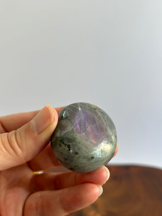 Labradorite Palm stone